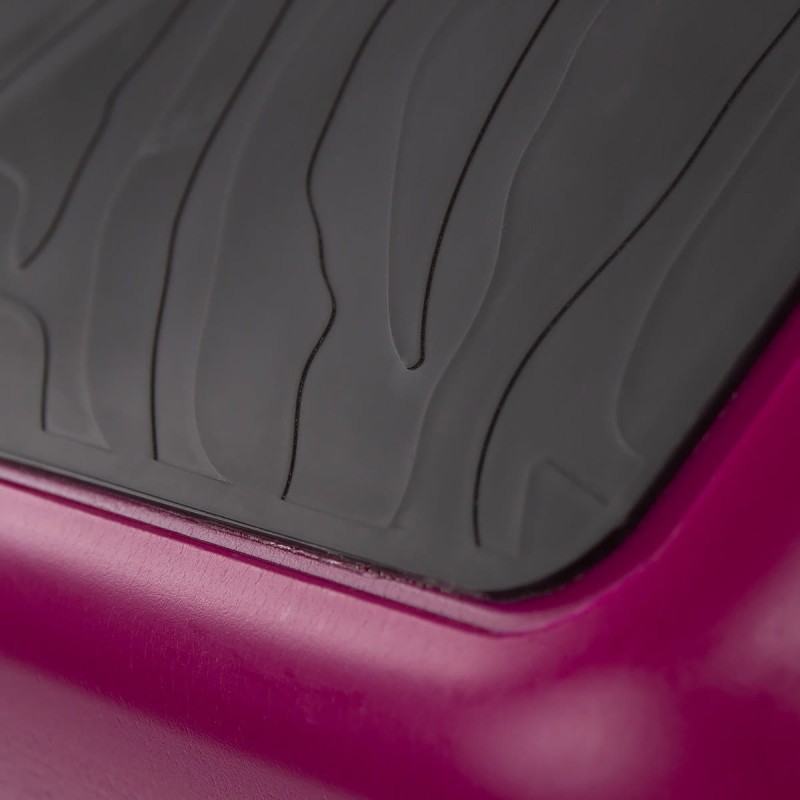 tiguar-step-detail3-1200px.jpg